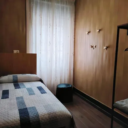 La Casa Del Rio - A 13 Kilometros De Santiago Sigueiro
